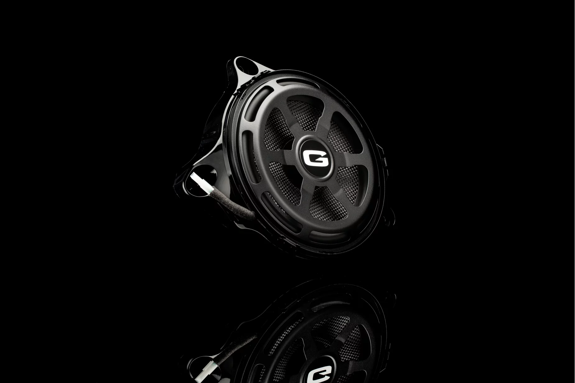 GA-ONE200 MB-GLE-LD 超低音